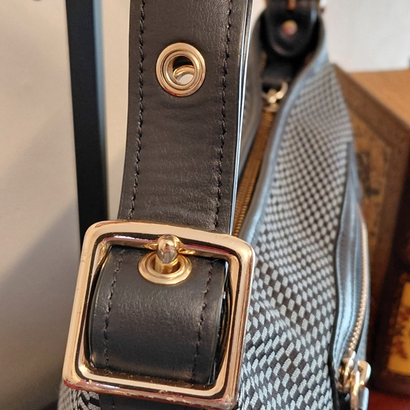 Coach Legacy Jack Road Blue Shoulder Bag - Style # 20937 - Picture 6 of 13